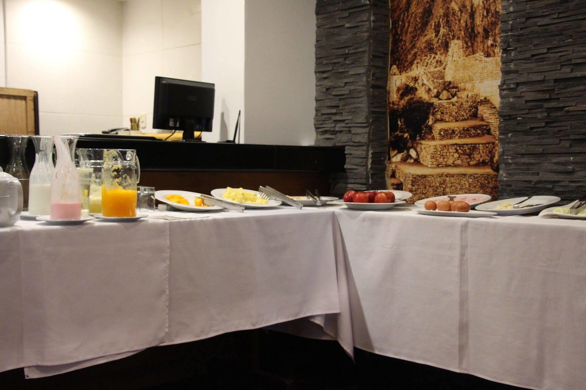 อินติ ปุงกู มาชูปิกชู โฮเต็ล แอนด์ สวีท Hotel ภายนอก รูปภาพ